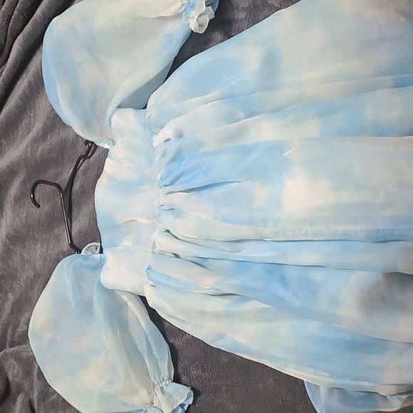 SOLD: Selkie Cloud French Puff - Picture 2 of 6